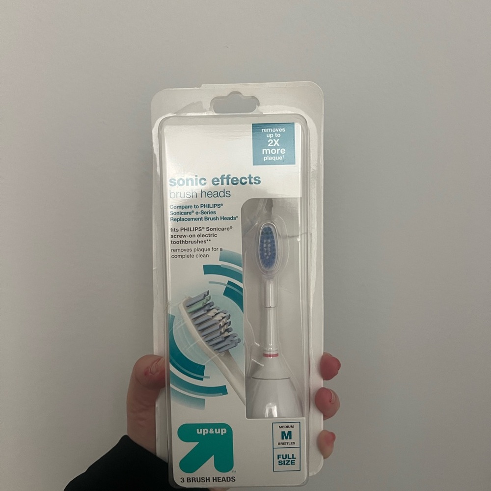 UP & UP SONIC EFFECTS BRUSH HEADS NEW OPEN PACKAGING MED BRISTLES 2 COUNT